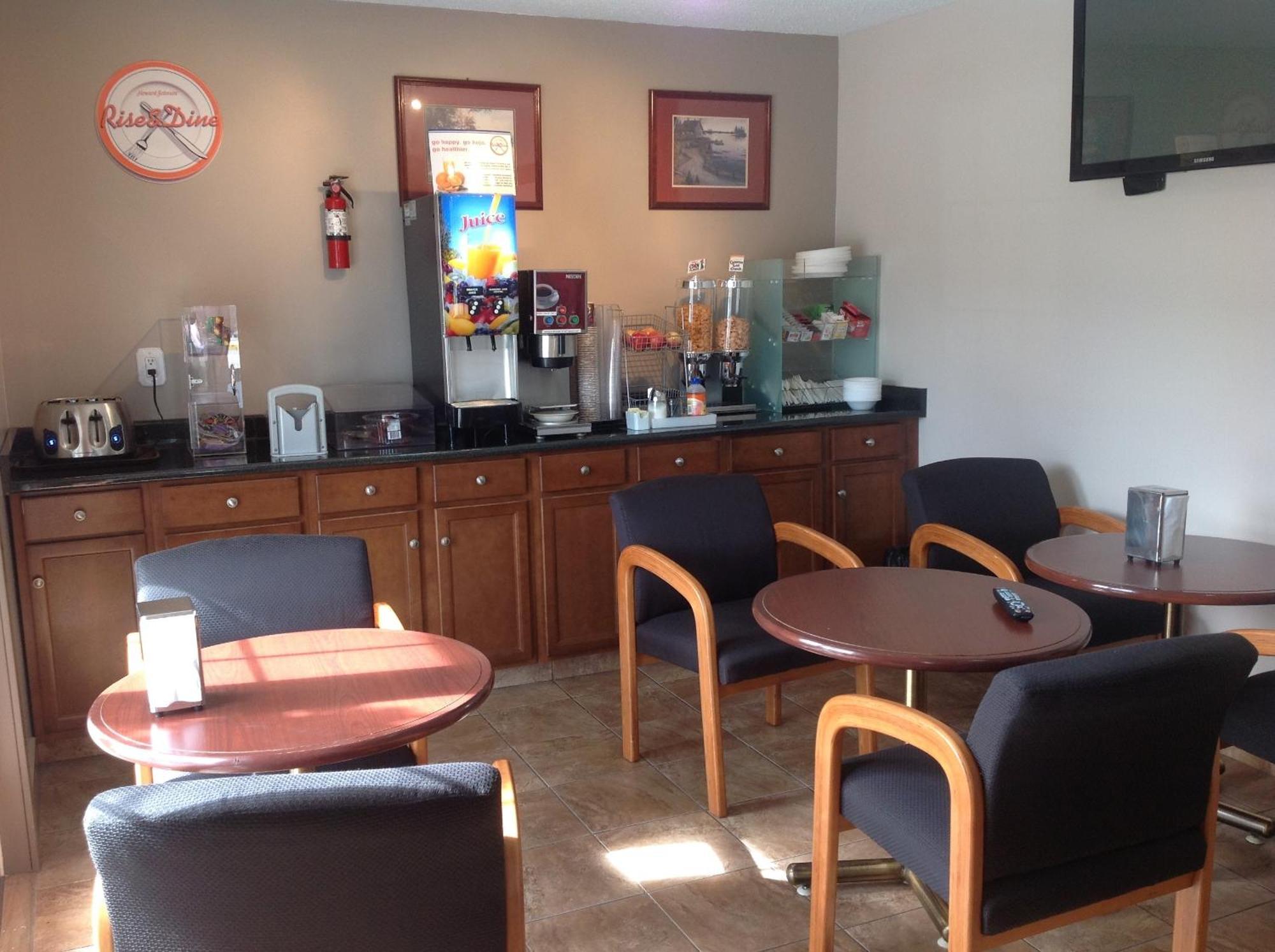 Canadas Best Value Inn&Suites-Vernon Extérieur photo