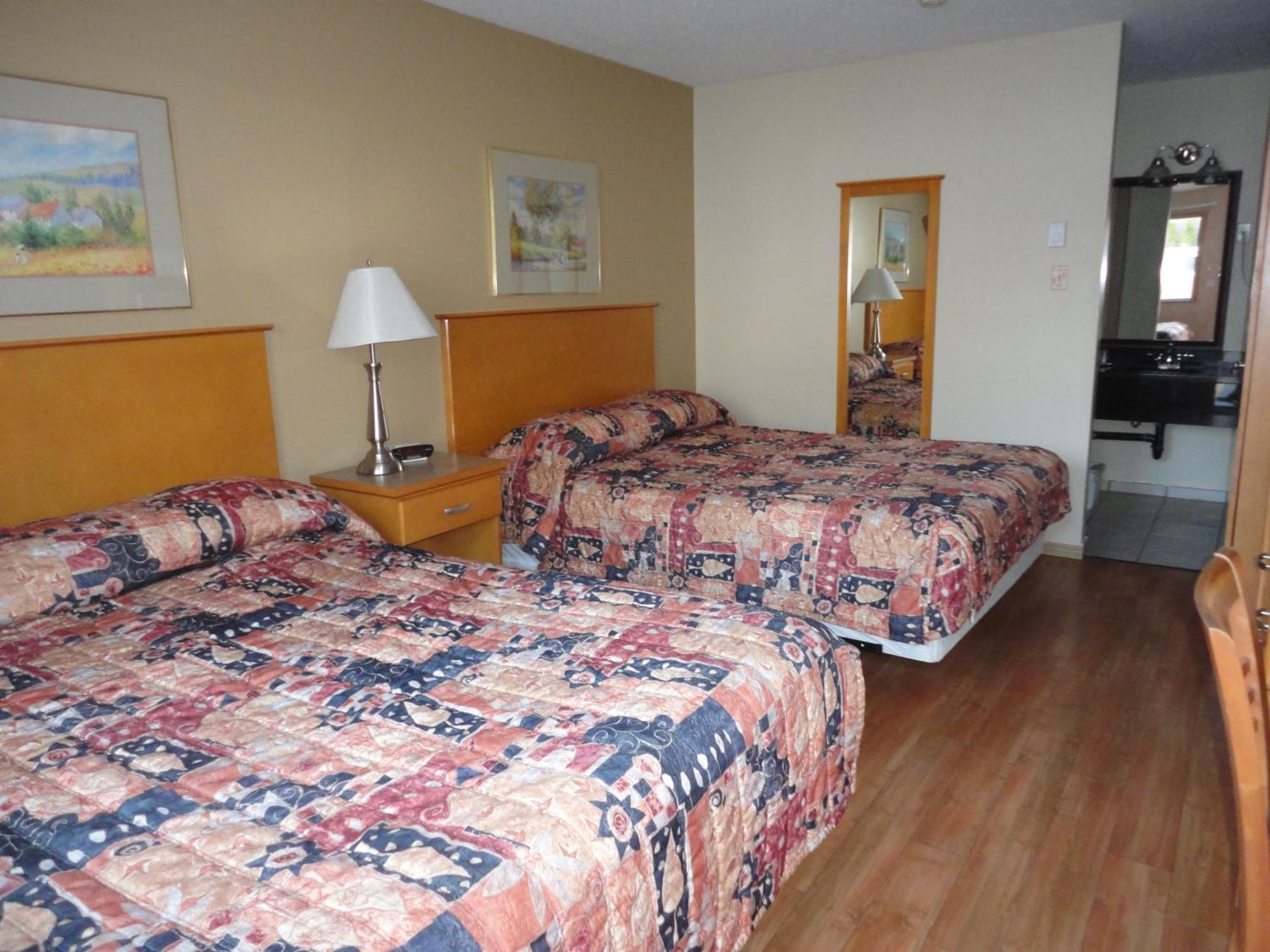 Canadas Best Value Inn&Suites-Vernon Chambre photo